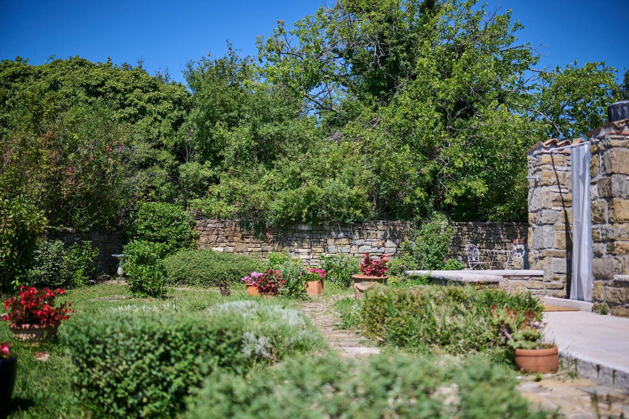 Casa Del Conte - Peaceful Hideaway In North Istria Villa โกรชน์ยัน ภายนอก รูปภาพ
