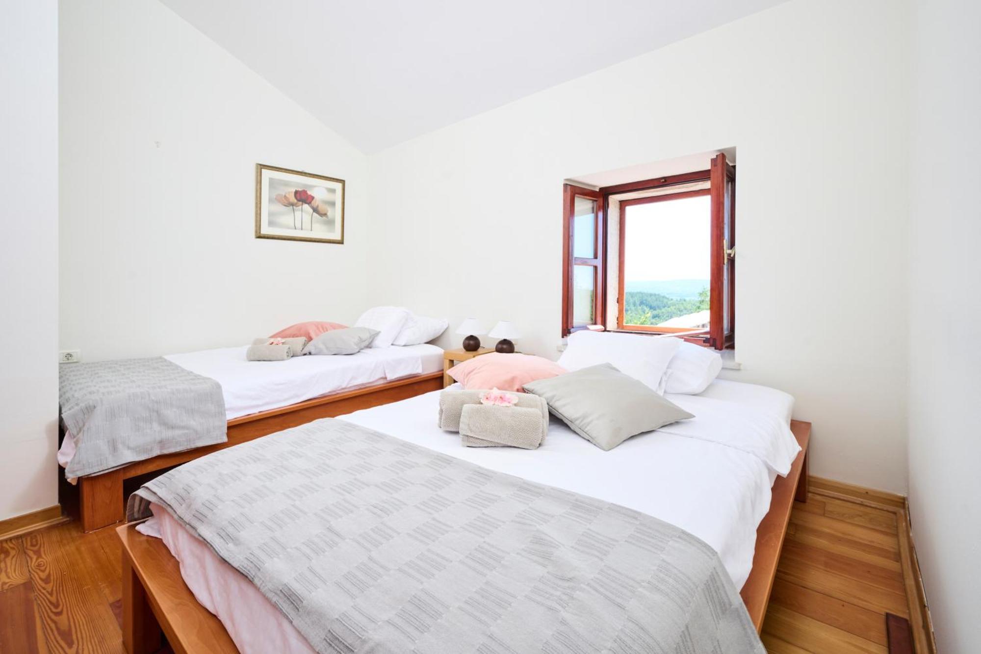 Casa Del Conte - Peaceful Hideaway In North Istria Villa โกรชน์ยัน ภายนอก รูปภาพ